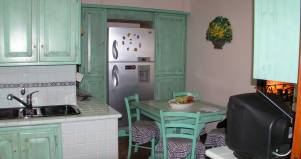cucina decapè in legno verde